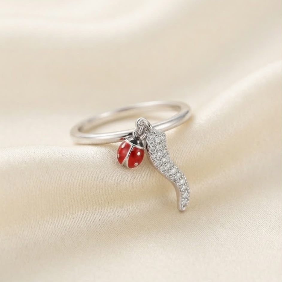 anello "coccinella e cornetto"