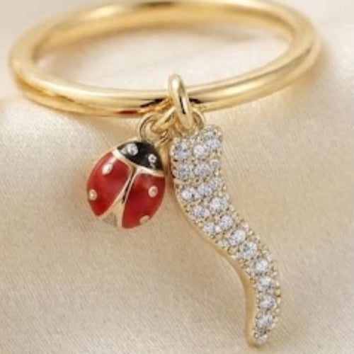 anello "coccinella e cornetto"